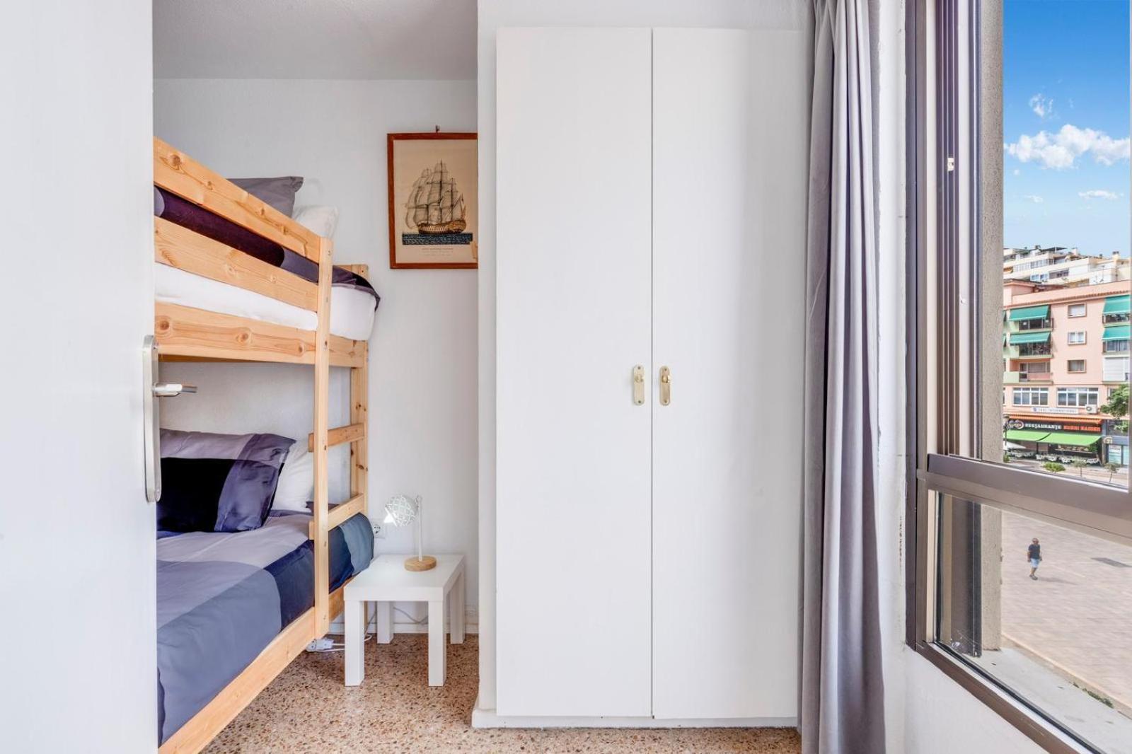 Nogalera Rainbow 2-Bedroom Apartment, Pool And Parking By Namaste Elite Torremolinos Kültér fotó