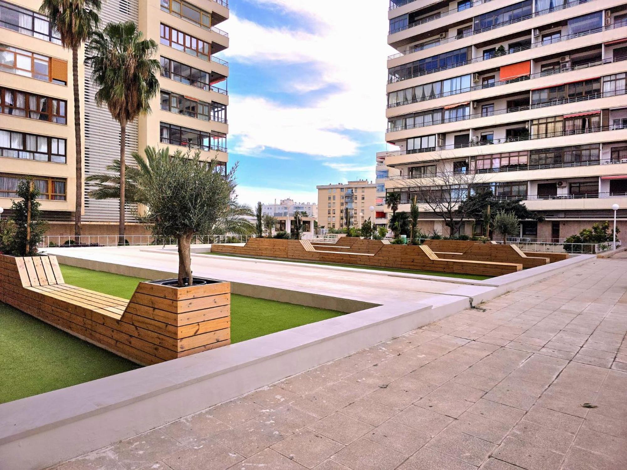 Nogalera Rainbow 2-Bedroom Apartment, Pool And Parking By Namaste Elite Torremolinos Kültér fotó