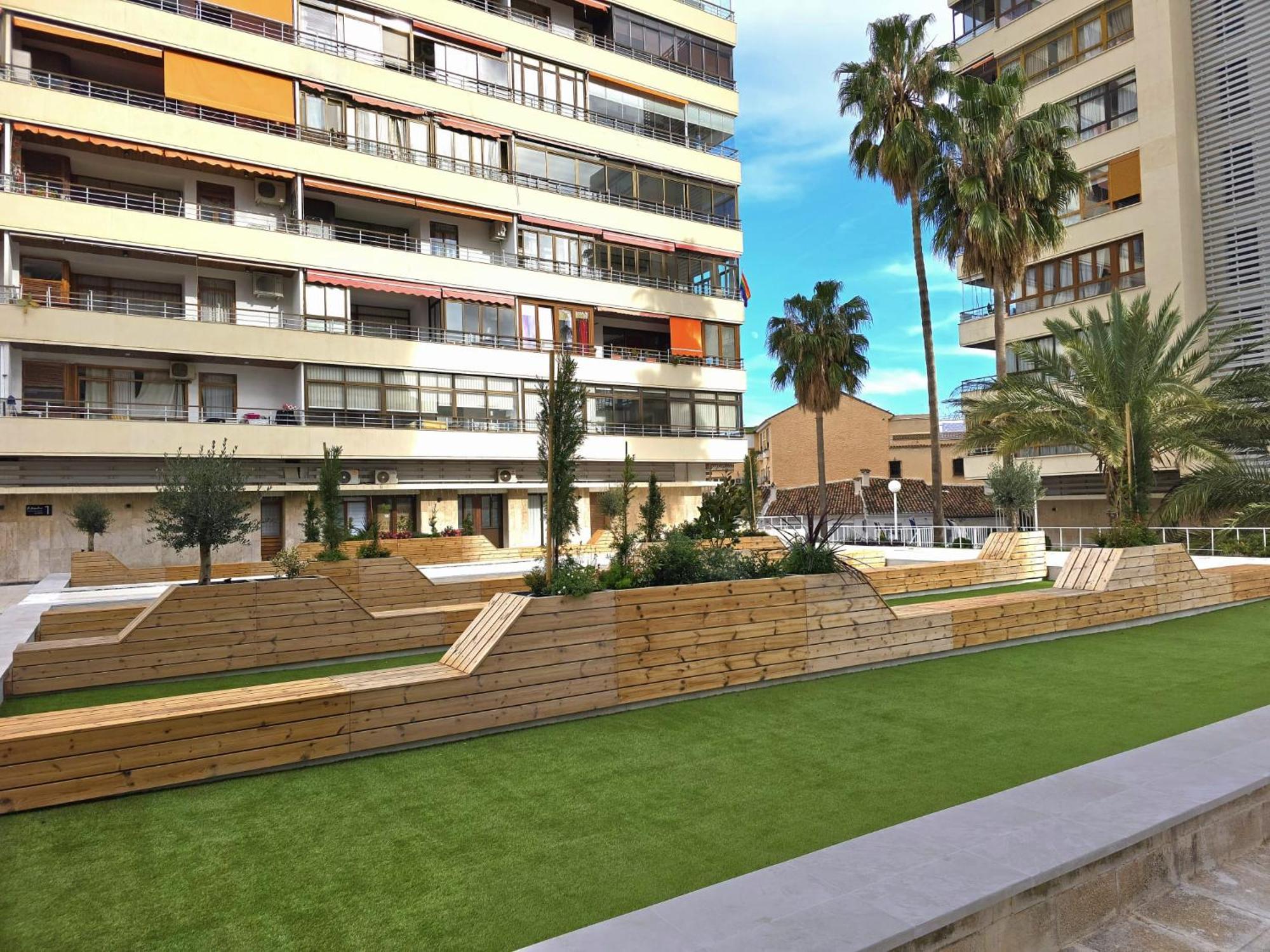Nogalera Rainbow 2-Bedroom Apartment, Pool And Parking By Namaste Elite Torremolinos Kültér fotó